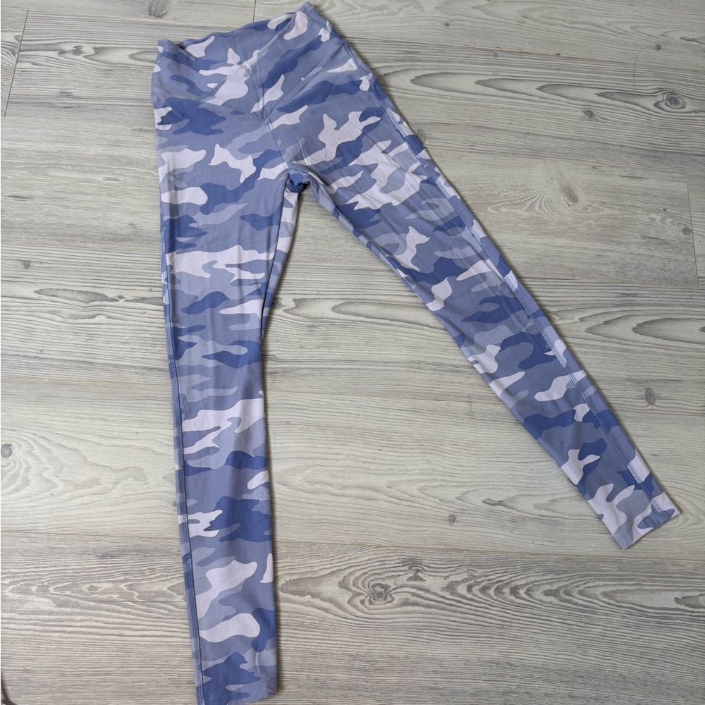 PINK Victoria's Secret Blue and Gray Leggings with Camouflage Design